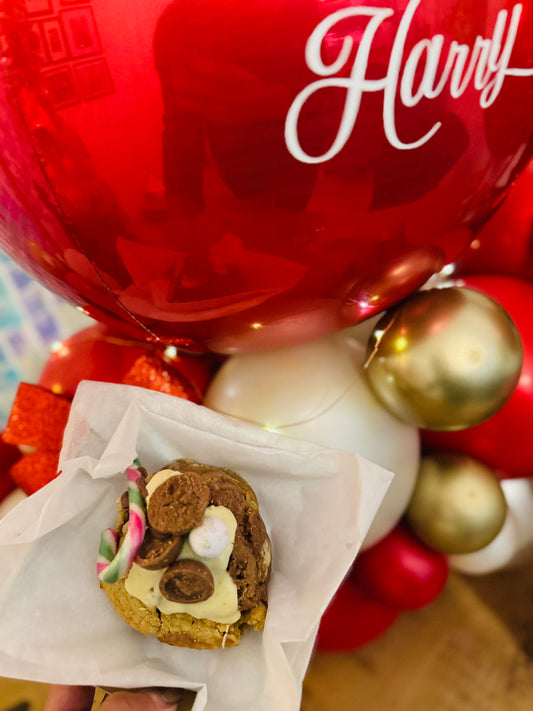 Christmas Stuffed Cookie - by HarloBakes